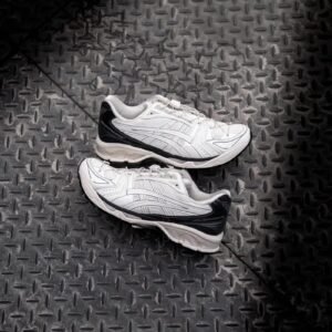 Asics gel kayano 14 unaffected