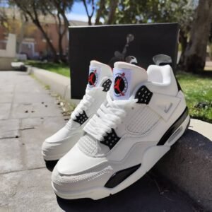 Nike Jordan 4's Retro Flight club